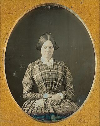 Pretty Young Woman With Beaded Purse Plaid Dress 1/9 Plate Daguerreotype E661