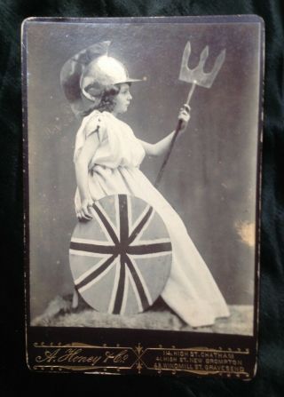 Wow British Cabinet Photo Girl Child Fancy Dress Costume Patriotic Britannia Toy