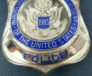 1985 RONALD REAGAN PRESIDENTIAL INAUGURATION NATIONAL ZOOLOGICAL POLICE BADGE 2