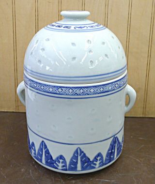Blue Rice Pattern Porcelain Ginseng Steam Cooker Jar 7 " H X 5 " W