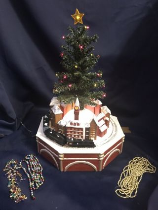 Rare Hallmark Polar Express Table Top Christmas Train Tree Decoration Complete