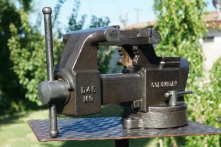 Columbian 5  Jaw Bench Vise,  Heavy Duty,  With Swivel Base & Pipe Grips,  38 Lb Vice