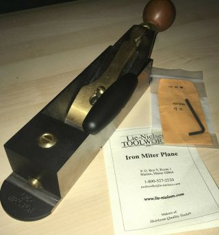 Lie - Nielsen L - N No 9 Iron Miter Plane.  Vgc.  Barely With Hot Dog Handle.