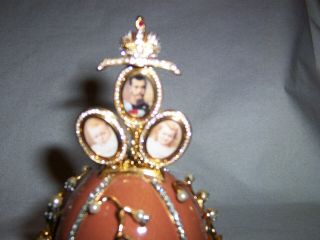 Faberge Lilies of the Valley Egg 4