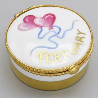 Tiffany & Co.  " February " France Hand Painted Porcelain Trinket Pill Box 42.  9 G