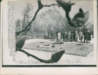 1967 Wire Photo President Jfk John F Kennedy Arlington Cemetery Graveside 7x9