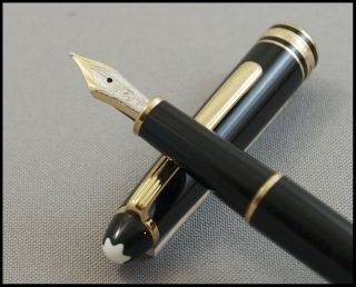 Montblanc Meisterstuck 144 Classic Fountain Pen - Two Tone 14 K M Nib