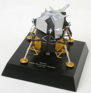 Nasa Apollo Lunar Excursion Module 1/48 Scale Executive Desk Model Display Xlnt