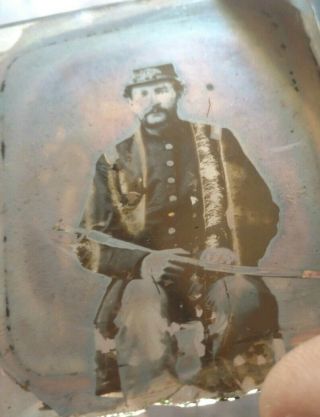 Civil war soldier with big sword Sabre and hat ambrotype photo very old photo 4