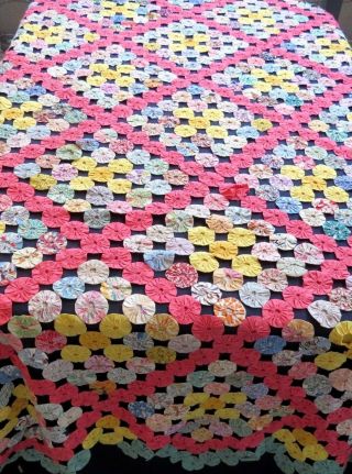 Antique Hand made Yo - Yo Quilt Coverlet King or Queen 105x104 3