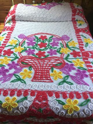 Vintage Chenille Bedspread Flower Basket Curly Q 