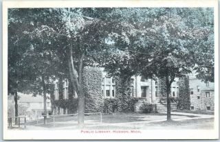 Hudson,  Michigan Postcard " Public Library " Building,  Street View -