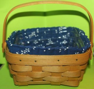 2001 Longaberger Basket With Movable Handle,  Liner & Plastic Protector