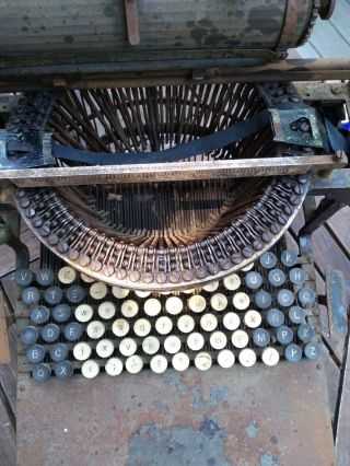 Caligraph 3 Typewriter circa 1881 6