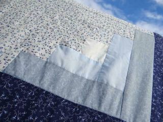 Fine Vintage Country Blue & Snow White A Trip Around The World Cream Lace Quilt