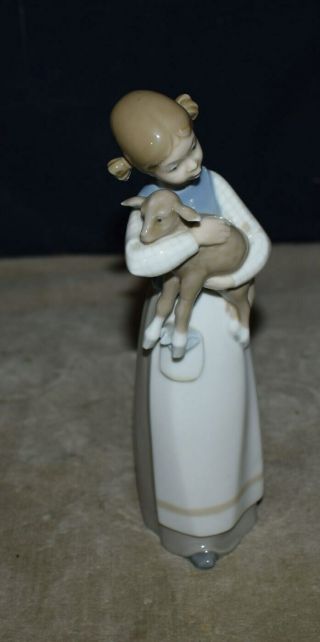 Lladro Figurine,  1010 Girl With Lamb (sheep),  8.  7 " Tall - Handpainted