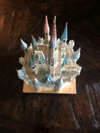 Walt Disney Traditions Showcase - Cinderella Castle Of Dreams