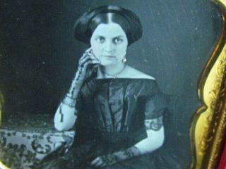 Victorian Woman Daguerreotype Photograph In A Mother Of Pearl Black Lacquer Case