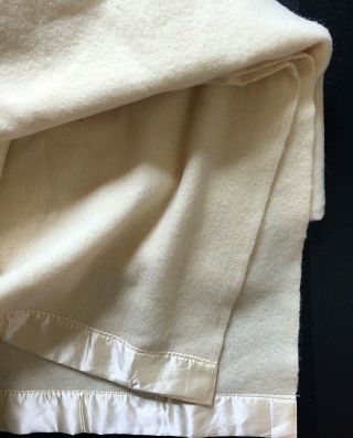 Vintage Harmony House Twin Wool Blanket Ivory Cream 72x88 Satin Trim
