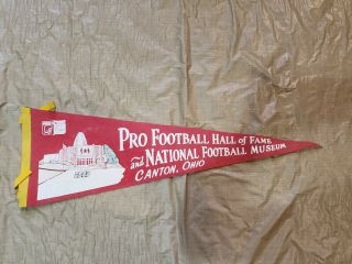 Vintage 1960s Pro Football Hall Of Fame Canton Ohio Souvenir Wool Felt Pennant