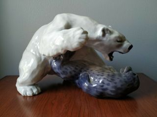 Royal Copenhagen Polar Bear And Seal Large Figurine No.  1108 Denmark -