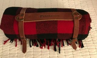Pendleton Throw With Pendleton Leather Carrier,  Buffalo Plaid,  Usa Wool