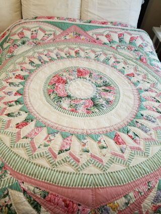 Vintage Arch Hand Stitched Flower Cotton Lace Crochet Quilt 82x84