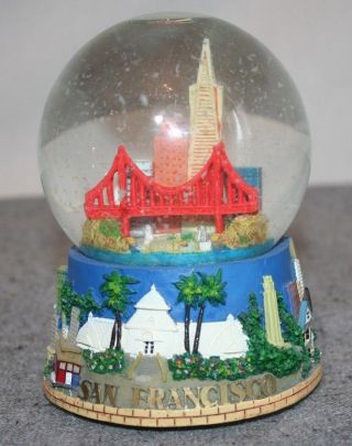 San Francisco Skyline Snow Globe Glitter Musical Dome