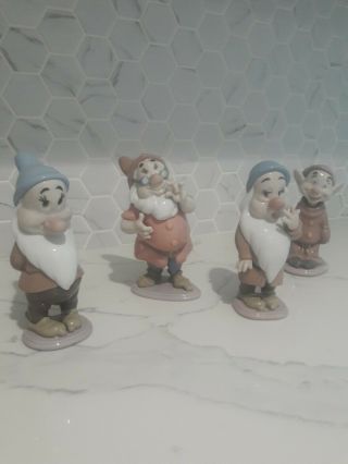 LLADRO COLLECTORS FIGURINE SNOW WHITE AND THE 7 DWARVES 6