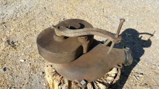Antique ' Champion ' Blacksmith Blower Forge Tool 4