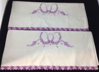 Vtg Pair Pillowcases Embroidered Purple Lavender Flowers Crochet Edge Exquisite