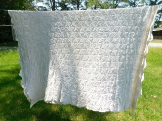 Vintage Hand Crochet Ivory Thread Popcorn Coverlet Bedspread Tablecloth 90 X 120