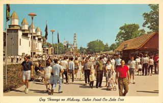 Cedar Point Sandusky Ohio 1960s Postcard Amusement Park Gay Throngs On Midway
