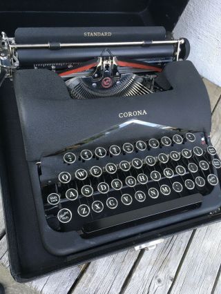Black Smith & Corona standard Typewriter 1938 - 39 w Case Restored 2