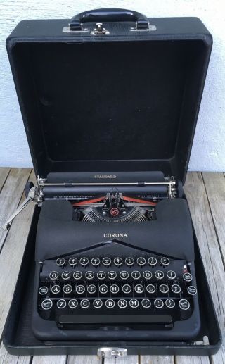 Black Smith & Corona standard Typewriter 1938 - 39 w Case Restored 3
