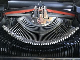Black Smith & Corona standard Typewriter 1938 - 39 w Case Restored 6