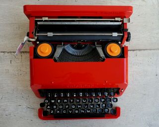 Olivetti Valentine S Typewriter,  Valentine Typewriter 1970s