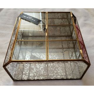 Tahari Home Tabletop Brass & Glass 3 Tier Display Case 4