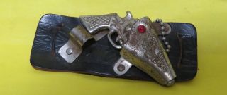 Vintage Miniature Souvenir Metal Gun And Leather Holder Keychain Keyfob