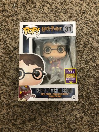 Funko Pop Harry Potter 31 Harry Potter On Broom (summer Convention Exclusive)