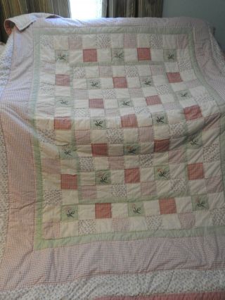 Vintage Hand Quilted 81x65 Floral Pinks And Light Green Patchworks