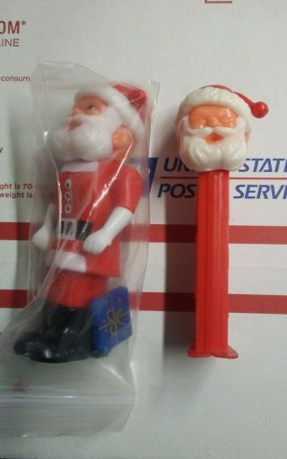 Pez Dispenser Full Body Santa Claus With Present Plus Other Santa Pez Vintage