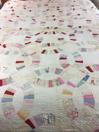 Vintage Handmade Feed Sack Double Wedding Ring Quilt Cutter Quilt 92 " X 79 "