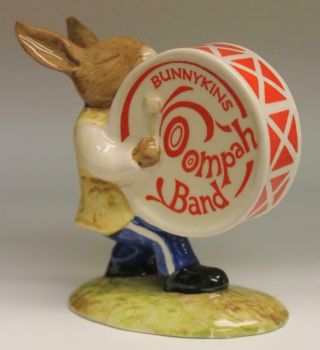 Royal Doulton Prototype White Sleeves Drummer Bunnykins From Oompah Band Db