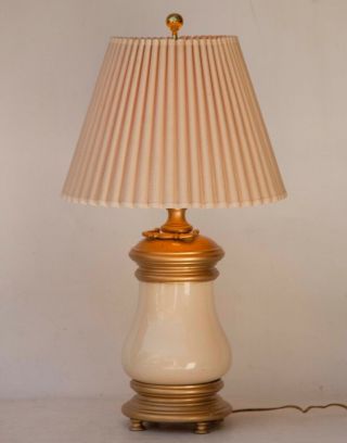 Vintage Brass Stiffel Modern Table Lamp Cream Crackle Glaze Handle Heavy 2