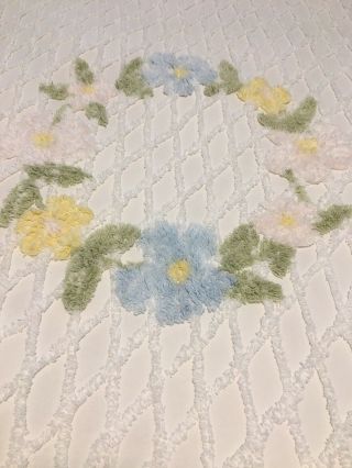 Vtg Flowers Chenille Bedspread White King Size Cotton Lightweight Coverlet 3