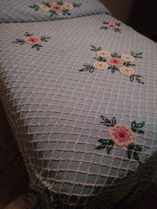 Vtg Chenille Bedspread Cabin Crafts Needle Tuft Repeating Pink Floral On Blue
