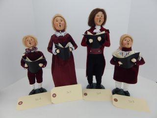 Byers Choice Carolers 1995 Made for Talbots Caroling Family w/ Lit Church Facade 2