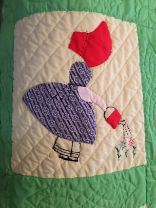 Vintage 70s Sunbonnet Sue Quilt Handmade Appliques and Embroidery Hand Quilted 4