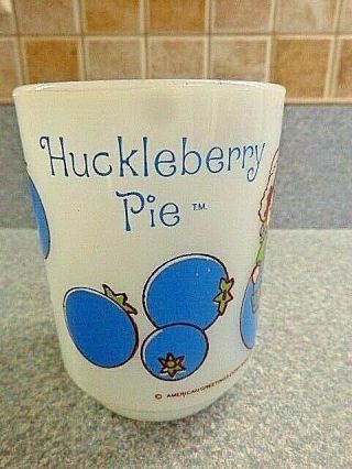 Strawberry Shortcake Anchor Hocking Milk Glass Huckleberry Pie Vintage Mug 2